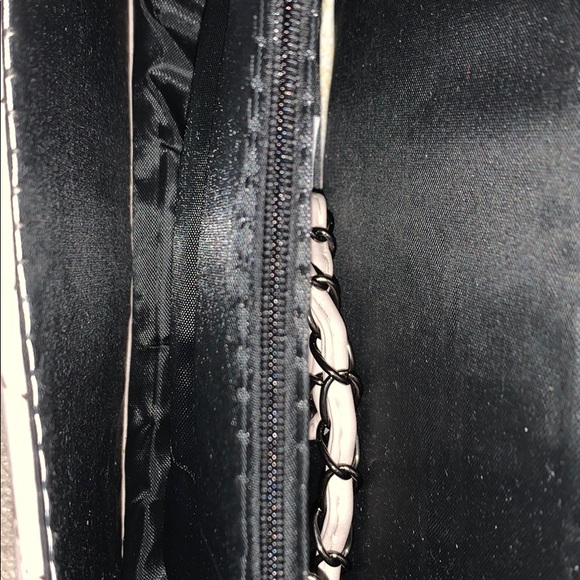 Baby Pink bag With Flowers - Picture 5 of 6